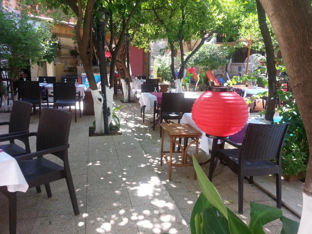 Villa Perla Hotel Анталья Экстерьер фото